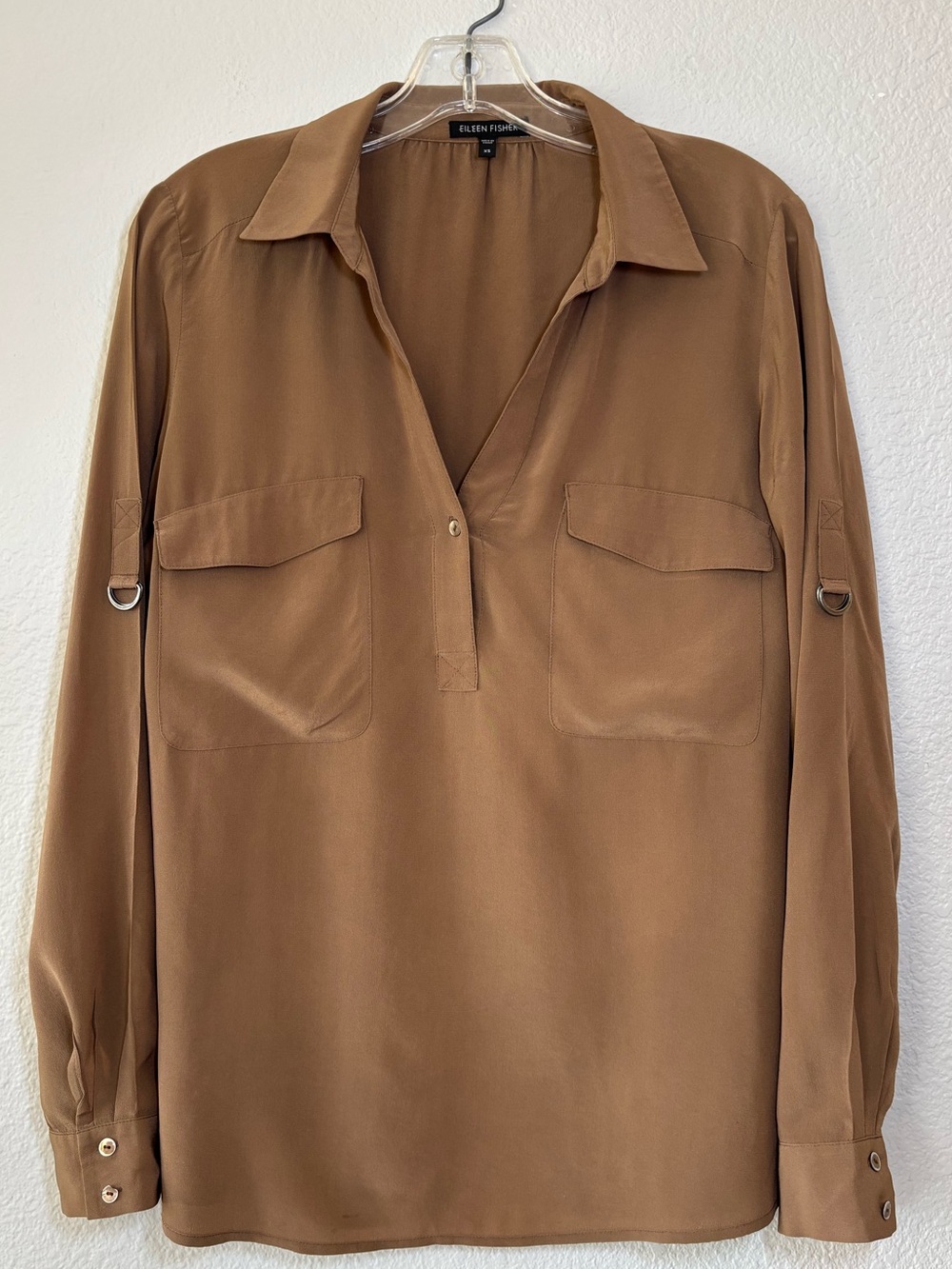 Eileen Fisher 100% Silk Brown Blouse XS Roll Tab Sleeves V-neck Quiet Luxury